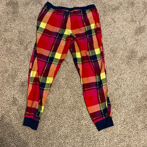 Secret Treasures Multicolor Plaid Pajama Pants - Picture 4 of 4